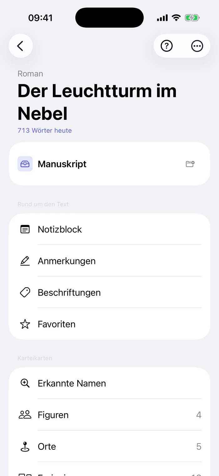 Bokmo auf dem iPhone: der Roman „Der Leuchtturm im Nebel“ und seine Bereiche: Manuskript, Notizblock, Anmerkungen, Beschriftungen, Favoriten, erkannte Namen, Figuren und Orte.