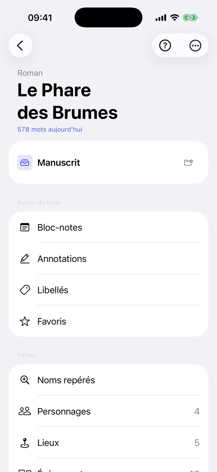 Bokmo sur iPhone : le roman Le Phare des Brumes et ses rubriques, manuscrit, bloc-notes, annotations, libellés, favoris, noms repérés, personnages et lieux.
